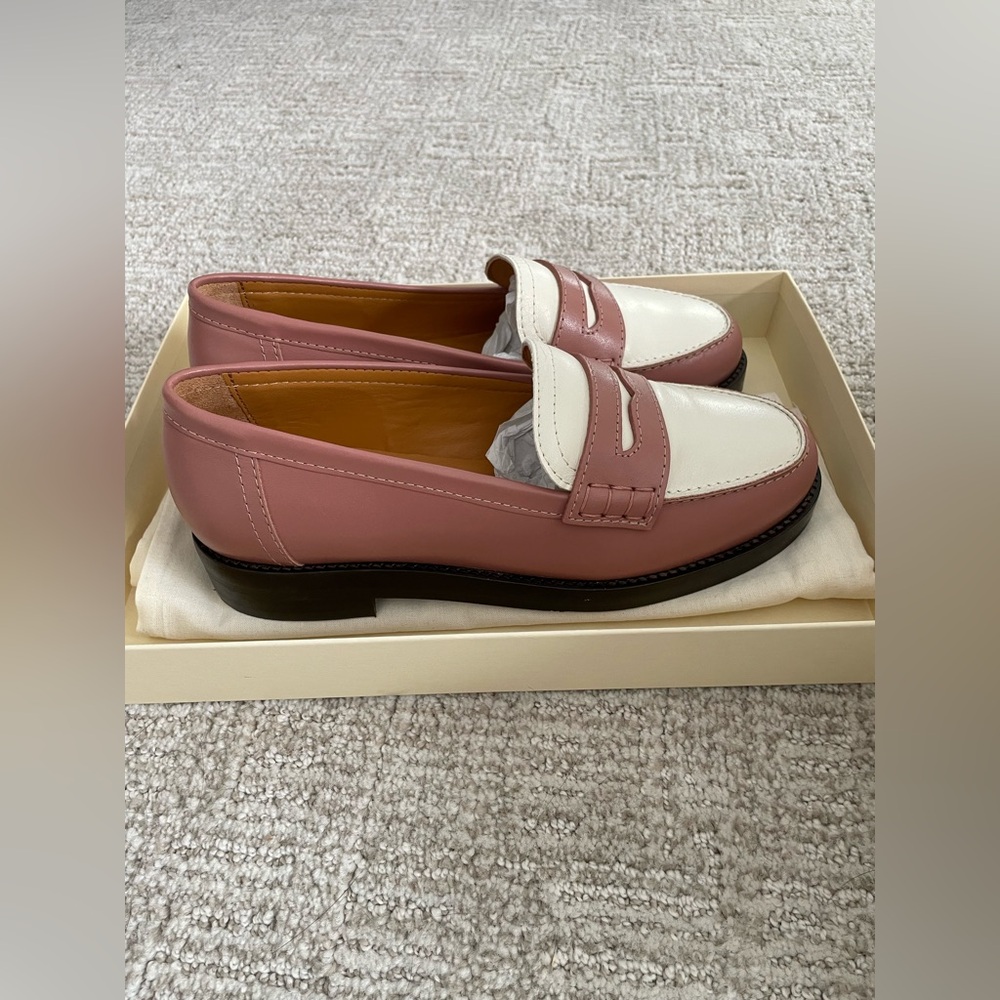 Sézane Andrea Loafers Blush Pink Leather 37 (Like New) - Picture 5 of 10
